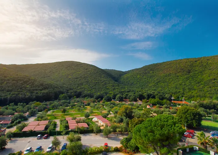 Village de vacances Maslinica Oliva Mobile Homes 3*