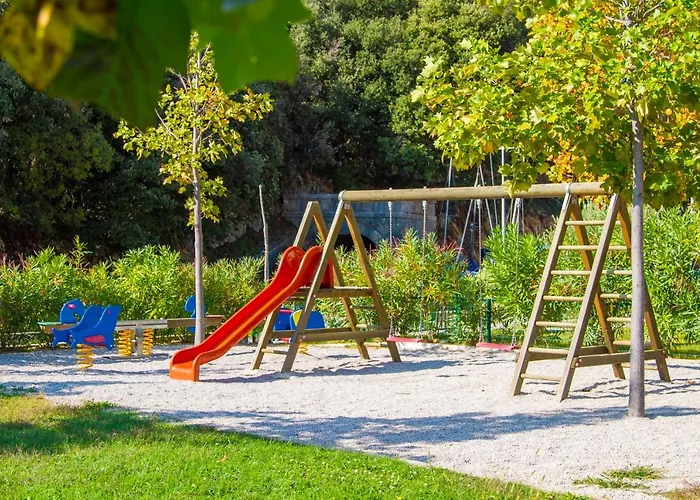 Maslinica Oliva Mobile Homes 3*